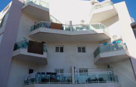 Дуплекс-апартаменты с тремя террасами и видом на город, недалеко от пляжа, Нетания, Израиль за $555 000