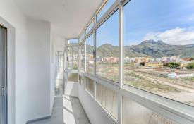 Просторная и светлая квартира в центре Адехе, Тенерифе, Испания за 225 000 €