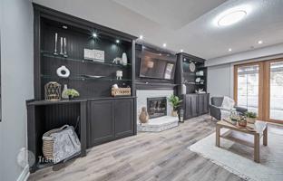 10-комнатный дом в Скарборо за C$1 753 000