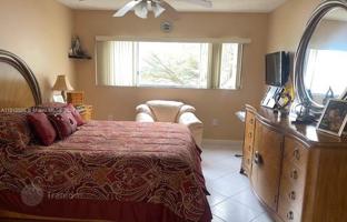 2-комнатная квартира в кондо 112 м² в Пемброк-Пайнс за $285 000