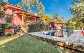Вилла с бассейном, садом и видом на горы, Бенаавис, Испания за 2 395 000 €