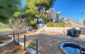 Два дома с садом, парковкой и видом на море в Коринфе, Пелопоннес, Греция за 260 000 €