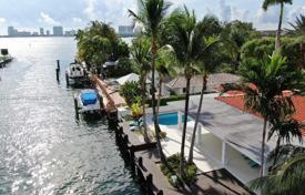 Дом в городе в Севере Майами, США за $4 150 000