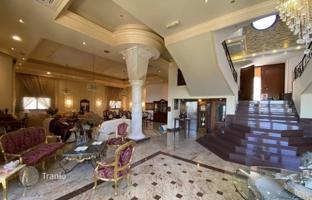 10-комнатный коттедж 1 819 м² в Лимасоле за 8 600 000 €