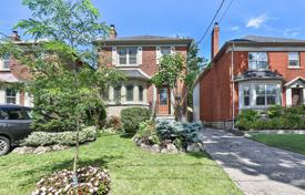 Дом в городе в Восточном Йорке, Торонто, Онтарио,  Канада за C$2 191 000