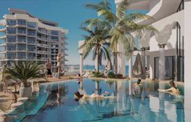 Современная резиденция с садом и бассейнами в 300 метрах от моря, Боаз, Северный Кипр за От 118 000 €