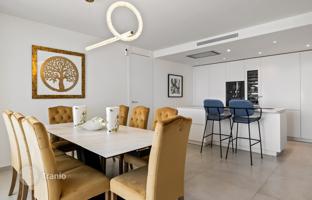 13-комнатная квартира 325 м² в Нуэва Андалусии за 4 300 000 €