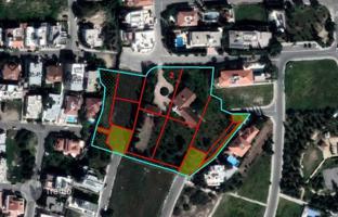 Земельный участок 1 257 м² в Строволосе за 890 000 €