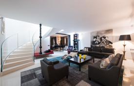 Уникальный частный дом в 7-ом округе Парижа за 7 500 000 €