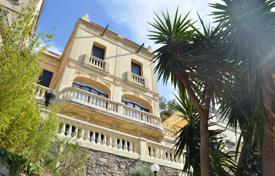 Элитная вилла с террасой, садом и видом на горы, недалеко от пляжа, Барселона, Каталония, Испания за 2 900 000 €