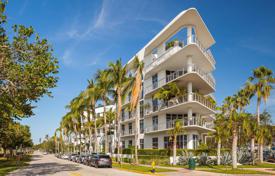 Стильная квартира с видом на океан в уютной резиденции, недалеко от пляжа, Майами-Бич, Флорида, США за $1 199 000