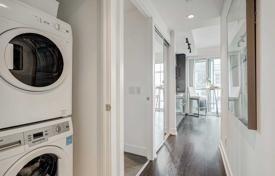 Квартира на Гренвилл-стрит, Олд Торонто, Торонто,  Онтарио,   Канада за C$792 000