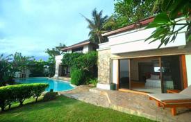 Современная вилла с террасой, бассейном и садом в уютной резиденции, недалеко от пляжа, Ката, Таиланд за $1 600 000
