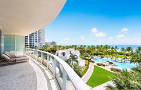 Элитные апартаменты с видом на океан в резиденции на первой линии от пляжа, Майами-Бич, Флорида, США за 6 059 000 €
