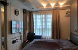 1-комнатные апартаменты в кондо в Ваттхане, Таиланд за $129 000