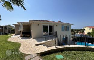 7-комнатный дом 180 м² в Порече за 550 000 €
