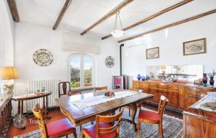 3-комнатная вилла 240 м² в Розиньяно-Мариттимо за 750 000 €