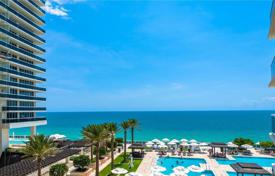 Трёхкомнатная квартира с видом на океан в резиденции на первой линии от пляжа, Халландейл Бич, Флорида, США за $821 000