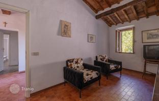 18-комнатное поместье 1 030 м² в Сиене за 1 250 000 €