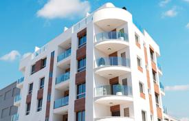 Апартаменты с террасой в новом здании, в центре Торревьехи, Испания за 216 000 €