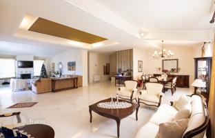 4-комнатная вилла 450 м² в Аттике за 800 000 €