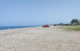 На берегу моря в окрестностях Батуми продается участок для строительства дома, дачи, виллы, гостиницы за $105 000