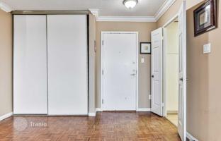 3-комнатная квартира на Батерст-стрит за C$1 104 000