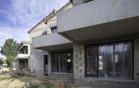 Дом в городе в Тулузе, Окситания, Франция за От 222 000 €