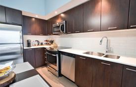 Квартира в Лейк Шор Бульвар Запад, Этобико, Торонто,  Онтарио,   Канада за C$924 000