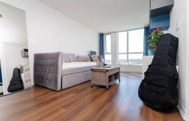 Квартира в Этобико, Торонто, Онтарио,  Канада за C$647 000