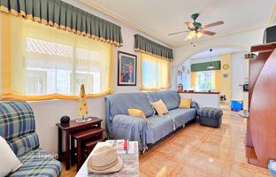2-комнатная квартира 64 м² в Ориуэла Коста за 225 000 €