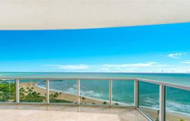 Стильные апартаменты с видом на океан в резиденции на первой линии от пляжа, Бал Харбор, Флорида, США за $3 699 000
