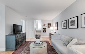 7-комнатный таунхаус в Норт-Йорке, Канада за C$1 794 000