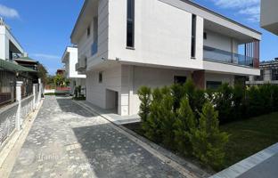 5-комнатная вилла 250 м² в Чамьюве за 33 317 000 TRY