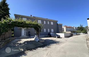 9-комнатный дом 350 м² в Пуле за 850 000 €