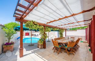5-комнатный дом 210 м² в Канфанаре за 520 000 €