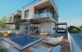 3-комнатная вилла в Ливадии за 414 000 €
