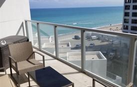 Стильные апартаменты с видом на океан в резиденции на первой линии от набережной, Холливуд, Флорида, США за $956 000