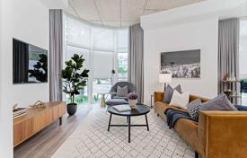 Квартира на Кингстон роуд, Торонто, Онтарио,  Канада за C$1 275 000