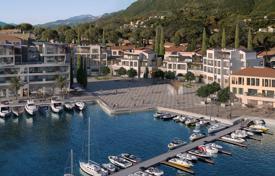 Роскошные дома и апартаменты в новом яхтенном курорте не берегу Боко-Которского залива, Черногория за 555 000 €