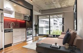 Квартира на Троллей Кресцент, Олд Торонто, Торонто,  Онтарио,   Канада за C$621 000
