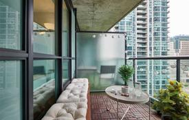 Квартира в Янг-стрит, Торонто, Онтарио,  Канада за C$1 081 000