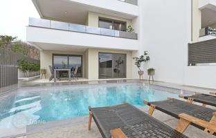 4-комнатная квартира 108 м² в Vrbnik за 450 000 €