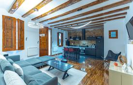 Недавно отремонтированная просторная квартира всего в одном квартале от улицы Виа Лайетана, Барселона, Испания за 388 000 €