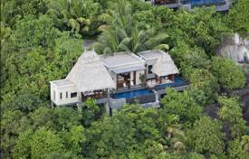 Просторная вилла с панорамным видом в элитной резиденции с пляжем и спа-центром, Анс Буало, Сейшельские острова за $12 000 в неделю