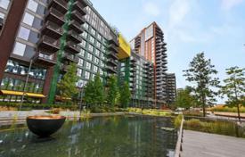 Элитная студия в новой престижной резиденции на берегу реки с бассейном и парком, Лондон, Великобритания за 744 000 €