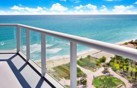 Светлые апартаменты с видом на океан в резиденции на первой линии от пляжа, Майами-Бич, Флорида, США за 912 000 €