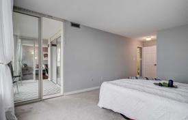 3-комнатная квартира в Янг-стрит, Канада за C$952 000