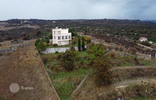 Земельный участок 5 600 м² в Atsipopoulo за 830 000 €