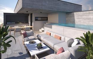 3-комнатный пентхаус 140 м² в Агиос-Георгиос за 560 000 €
